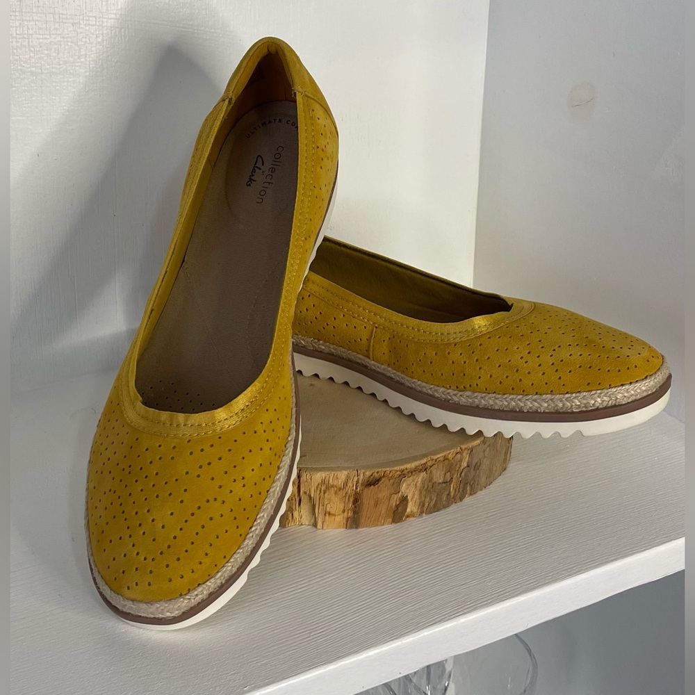 Women’s Clark Serena Kelly’s Suede Espadrille Flats Yellow Size 10 NWT No Box